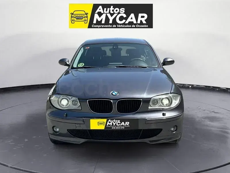 Usado BMW 120 177 CV (130 kW) 2007 Gris / plata Utilitario