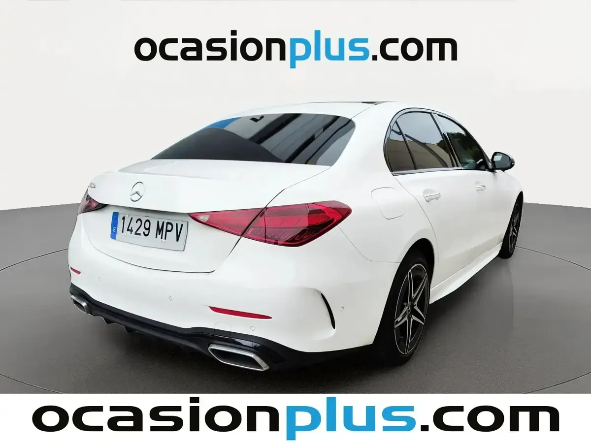 Usado Mercedes C300e 313 CV (230 kW) 2024 Blanco Berlina