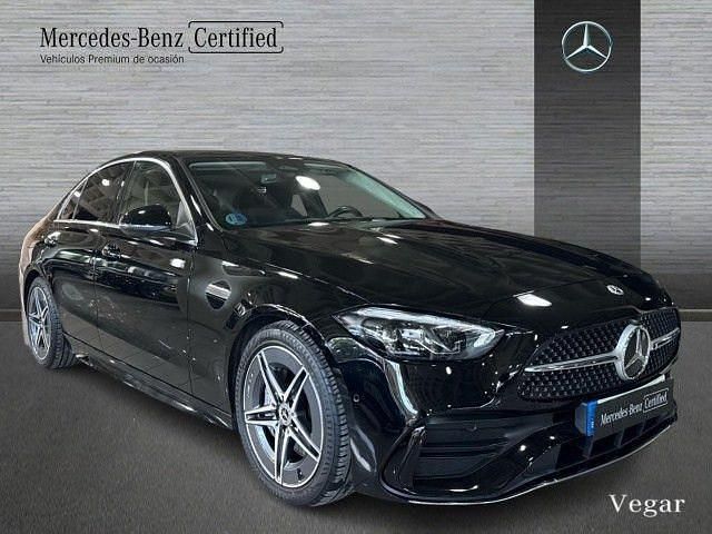 Usado Mercedes C200 163 CV (119 kW) 2023 Pintura estándar: negro estánd