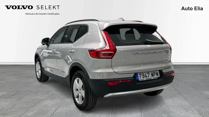 Plateado Usado 2024 Volvo XC40 SUV | 30.900 € (Buen precio) - Imagen 1/4