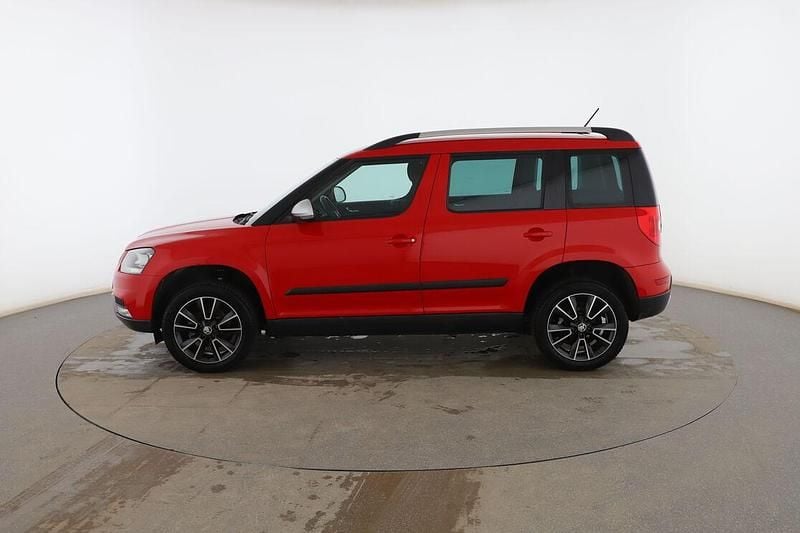 Usado Skoda Yeti Ambition 110 CV (80 kW) 2016 Rojo SUV