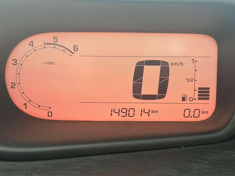 Usado Citroën C3 Picasso Feel 99 CV (72 kW) 2016 Gris Monovolumen