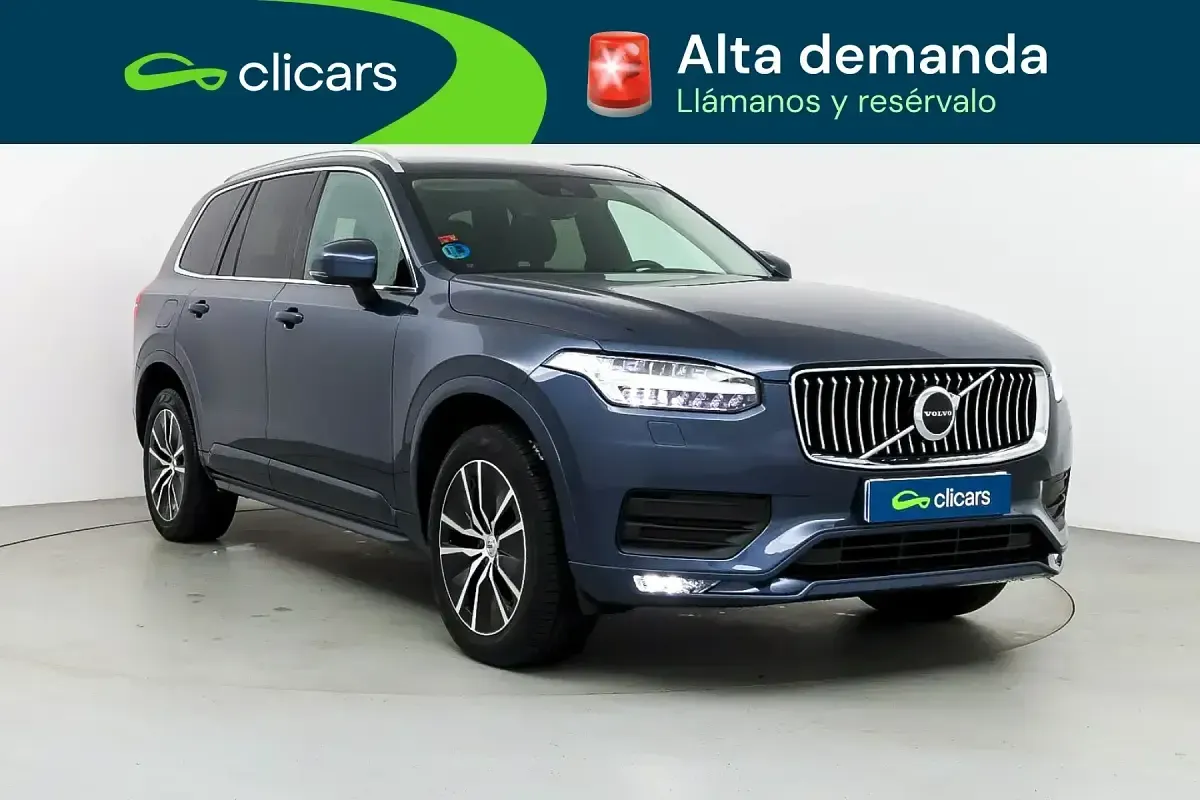Käytetty Volvo XC90 Momentum 235 HP (172 kW) 2021 Sininen Katumaasturi