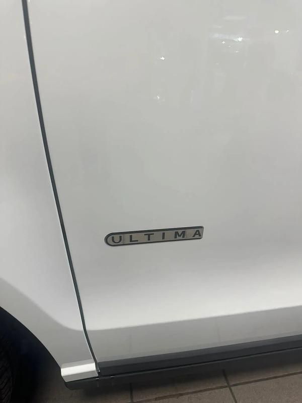 Usado LEVC VN5 Ultima 110 kW (150 CV) 2024 Monovolumen