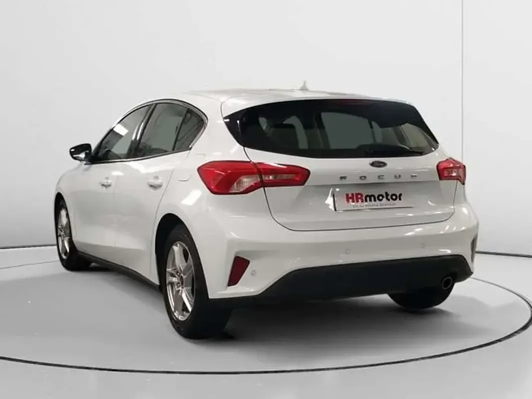 Usado Ford Focus Trend 95 CV (69 kW) 2019 Blanco Utilitario
