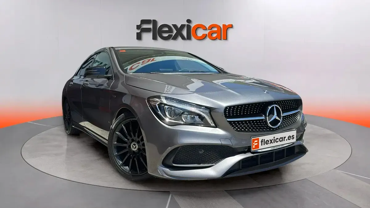 Usado Mercedes CLA180 122 CV (89 kW) 2018 Coupe