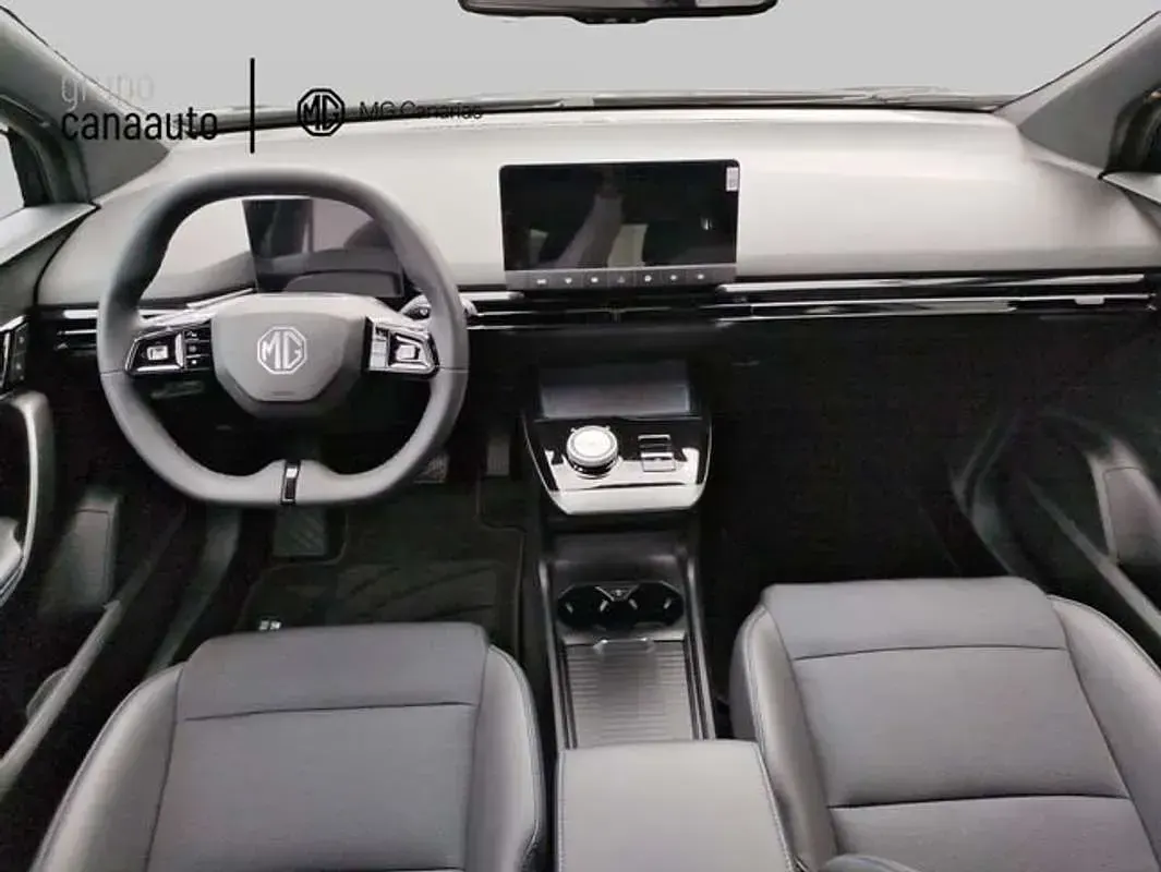 Usado MG MG4 EV Luxury 150 kW (204 CV) 2025 Negro Utilitario