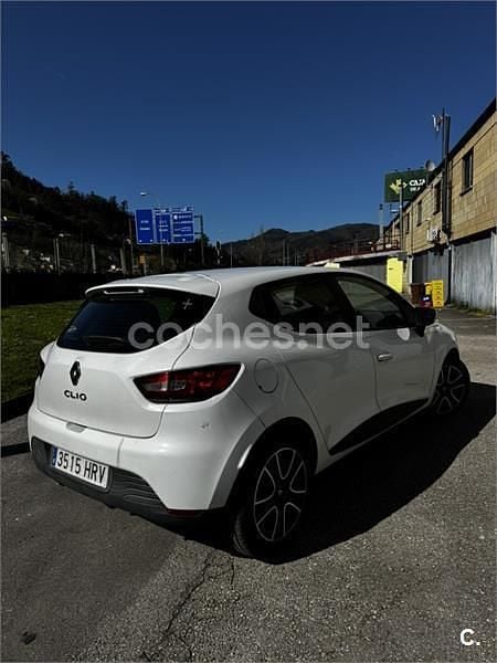 Usado Renault Clio IV Expression 75 CV (55 kW) 2013 Blanco Berlina