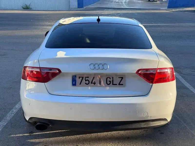 Usado Audi A5 Premium 180 CV (132 kW) 2009 Blanco Coupe