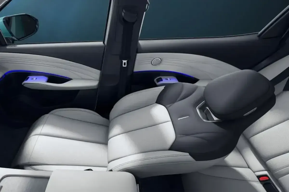 Nuevo Omoda 7 278 CV (204 kW) 2026 Gris SUV