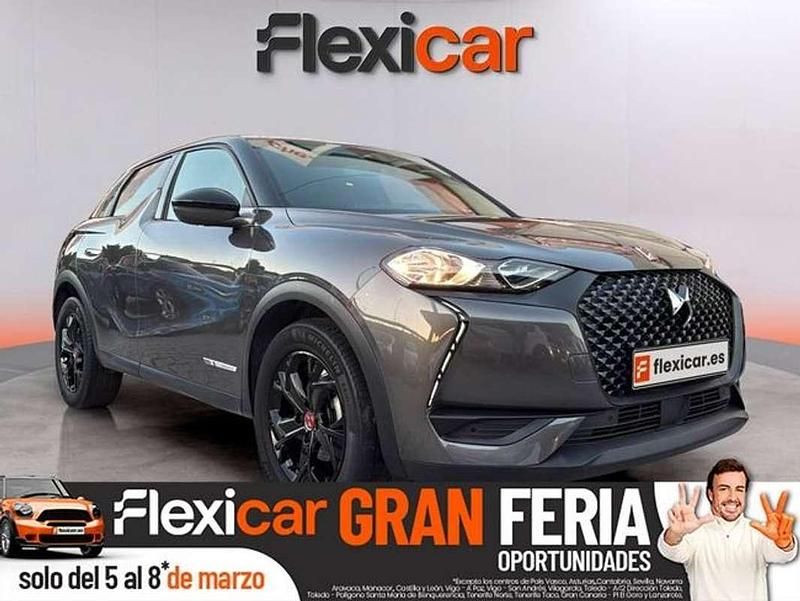 Usado DS Automobiles DS3 Crossback Chic 101 CV (74 kW) 2020 Gris SUV