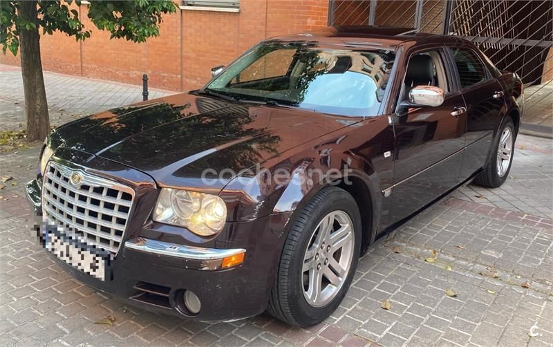 Granate Usado 2006 Chrysler 300C Touring Familiar | 6499 € (Caro) - Imagen 1/4