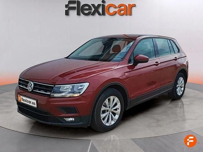 Usado VW Tiguan Advance 150 CV (110 kW) 2018 Rojo SUV