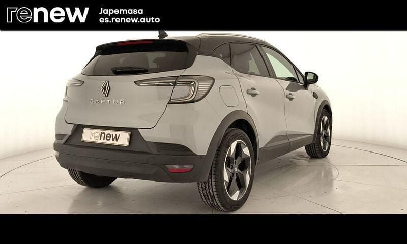 Usado Renault Captur Techno 100 CV (73 kW) 2025 Gris SUV