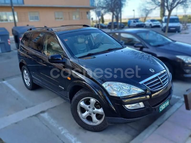 Usado Ssangyong (KGM) Kyron Limited 141 CV (103 kW) 2007 Negro SUV
