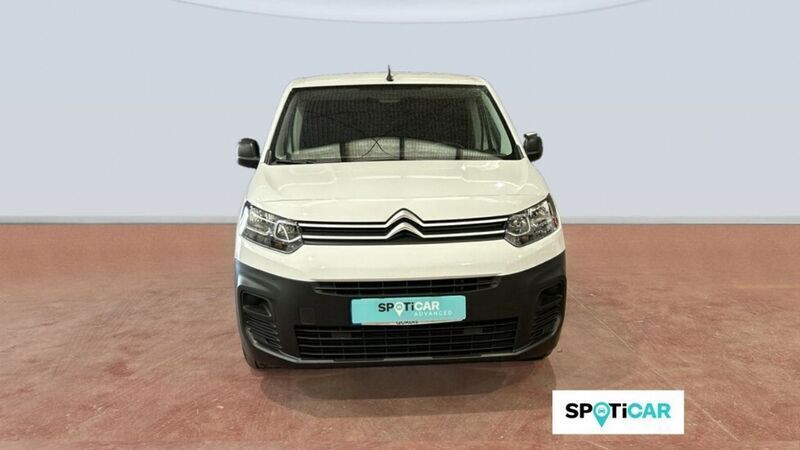 Usado Citroën Berlingo 102 CV (75 kW) 2023 Blanco Monovolumen