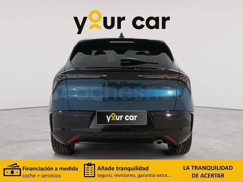 Usado Alfa Romeo Junior Sprint 145 CV (106 kW) 2025 Azul SUV