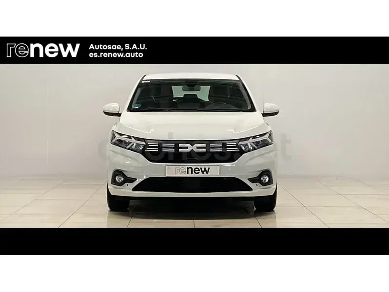 Usado Dacia Sandero Expression 101 CV (74 kW) 2023 Blanco Berlina
