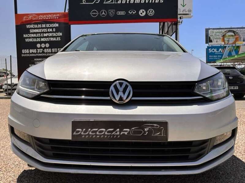 Plateado Usado 2018 VW Touran Edition Monovolumen | 13.999 € (Super precio) - Imagen 1/4