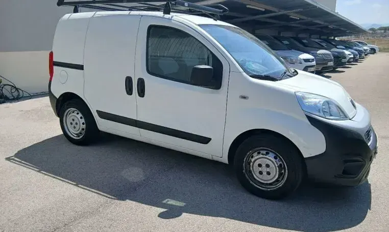Usado Fiat Fiorino 2020 Blanco Monovolumen