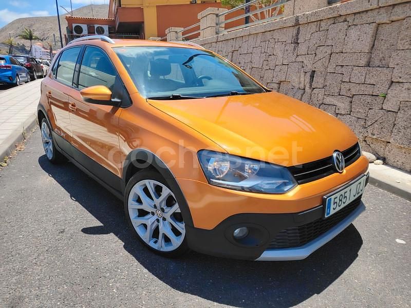Naranja Usado 2017 VW Polo Cross Utilitario | 10.500 € - Imagen 1/4