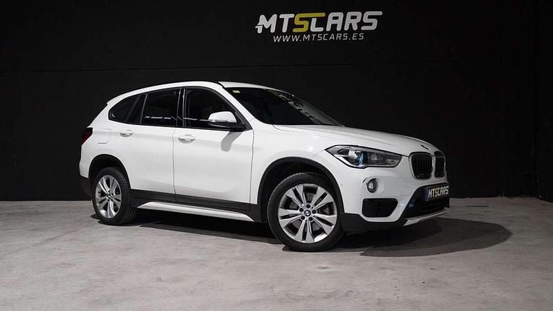 Usado BMW X1 Comfort Edition 192 CV (141 kW) 2018 Blanco SUV