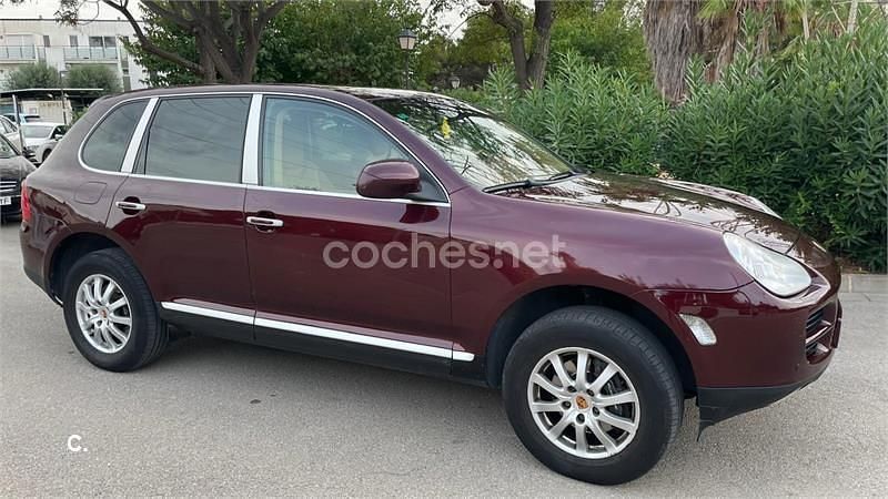 Usado Porsche Cayenne 250 CV (183 kW) 2004 Granate SUV