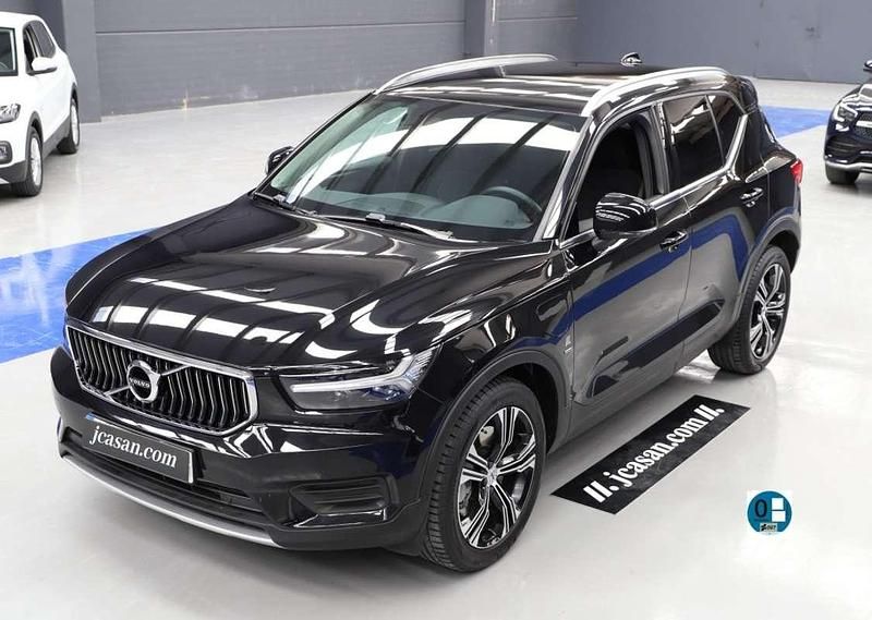 Negro Usado 2021 Volvo XC40 Inscription SUV | 25.350 € (Buen precio) - Imagen 1/4