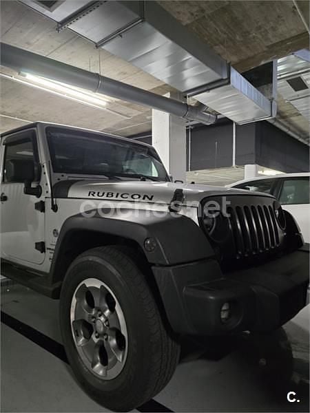 Usado Jeep Wrangler Unlimited Rubicon 177 CV (130 kW) 2008 Gris / plata SUV