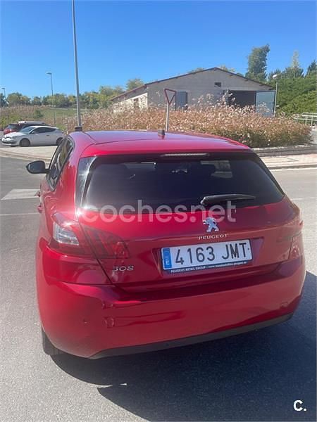 Rojo Usado 2016 Peugeot 308 Style Berlina | 7200 € (Buen precio) - Imagen 1/4