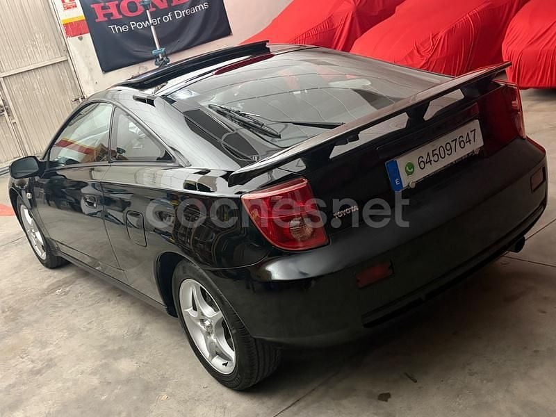 Usado Toyota Celica 143 CV (105 kW) 2005 Negro Coupe