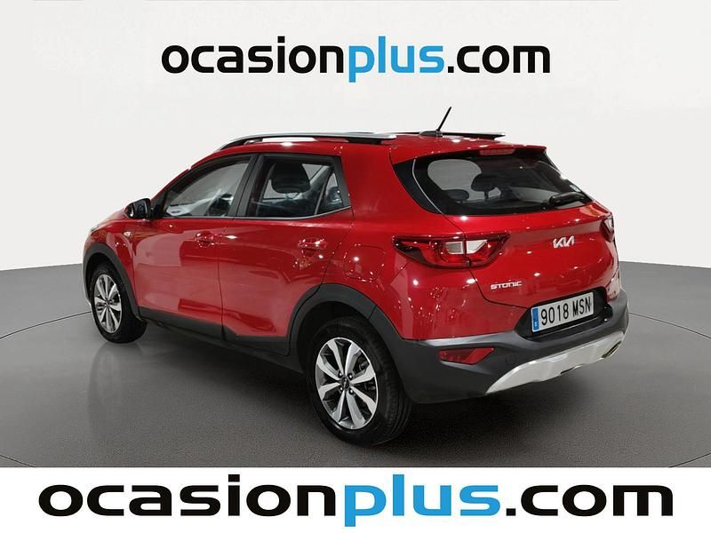 Usado Kia Stonic 84 CV (61 kW) 2024 Rojo SUV