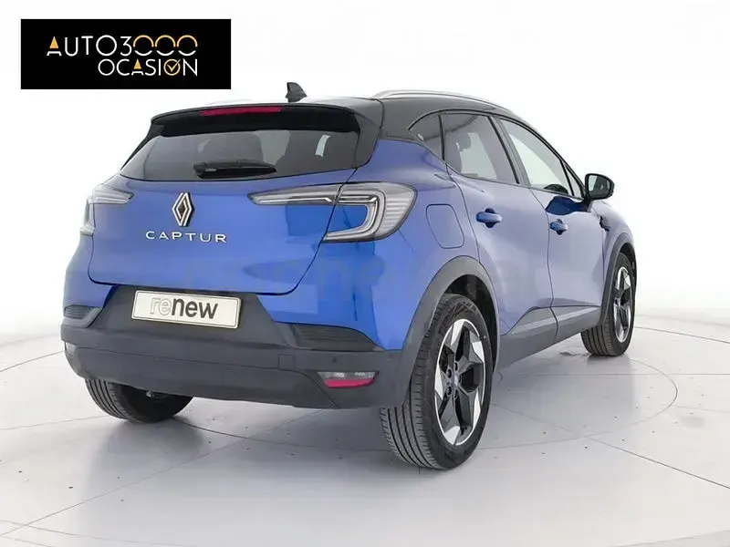 Usado Renault Captur Techno 100 CV (73 kW) 2025 Azul SUV