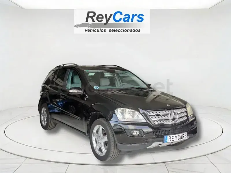 Usado Mercedes ML320 224 CV (164 kW) 2006 Negro SUV