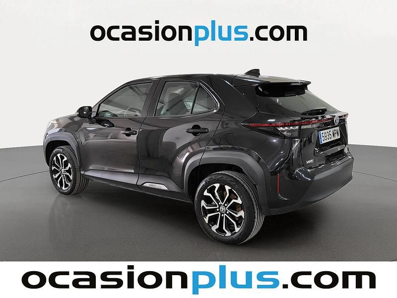 Usado Toyota Yaris Cross Active 116 CV (85 kW) 2024 Negro SUV