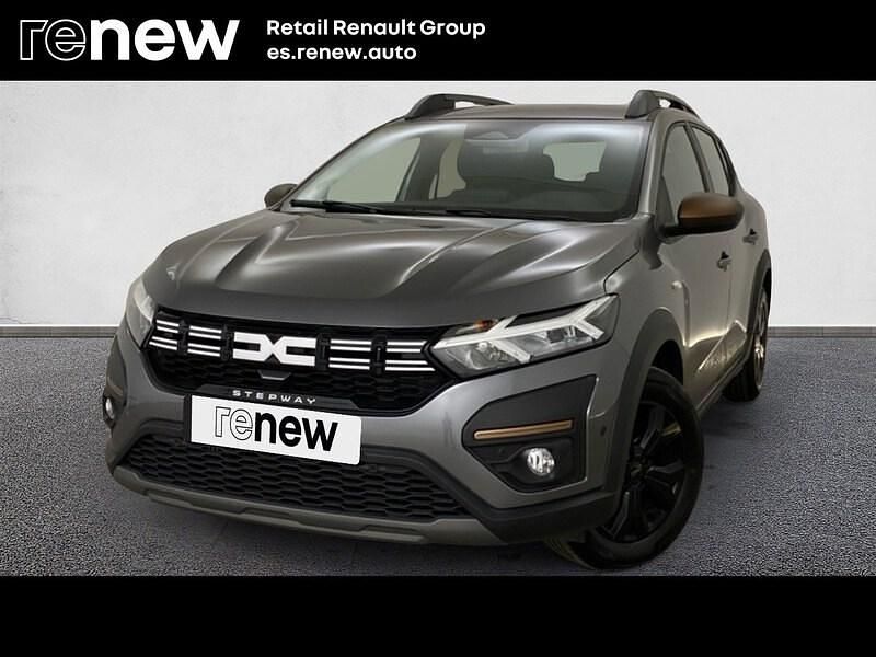 Usado Dacia Sandero Extreme 110 CV (80 kW) 2025 Gris Berlina