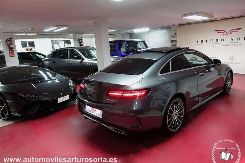 Usado Mercedes E450 367 CV (269 kW) 2021 Gris Coupe