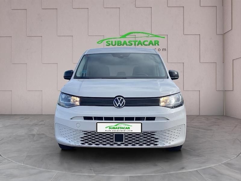Usado VW Caddy Maxi 122 CV (89 kW) 2023 Blanco Monovolumen