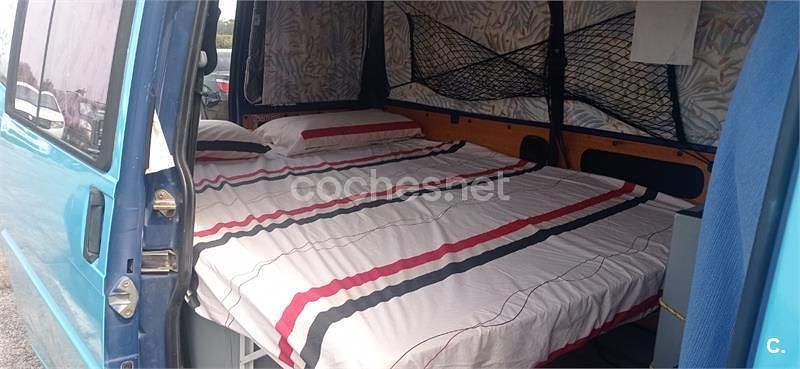 Używany VW Transporter 78 KM (57 kW) 1992 Niebieski Van