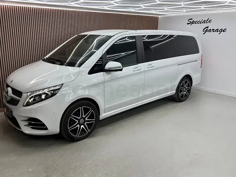 Usado Mercedes V300 Avantgarde 239 CV (175 kW) 2021 Blanco Monovolumen