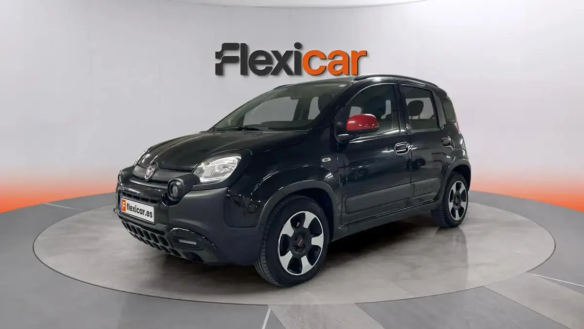Usado Fiat Panda Red 71 CV (52 kW) 2023 Negro Utilitario