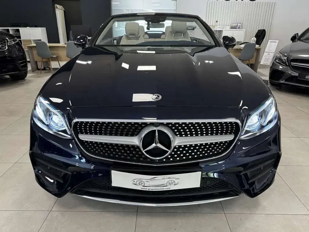 Usado Mercedes E350 258 CV (189 kW) 2018 Azul Descapotable