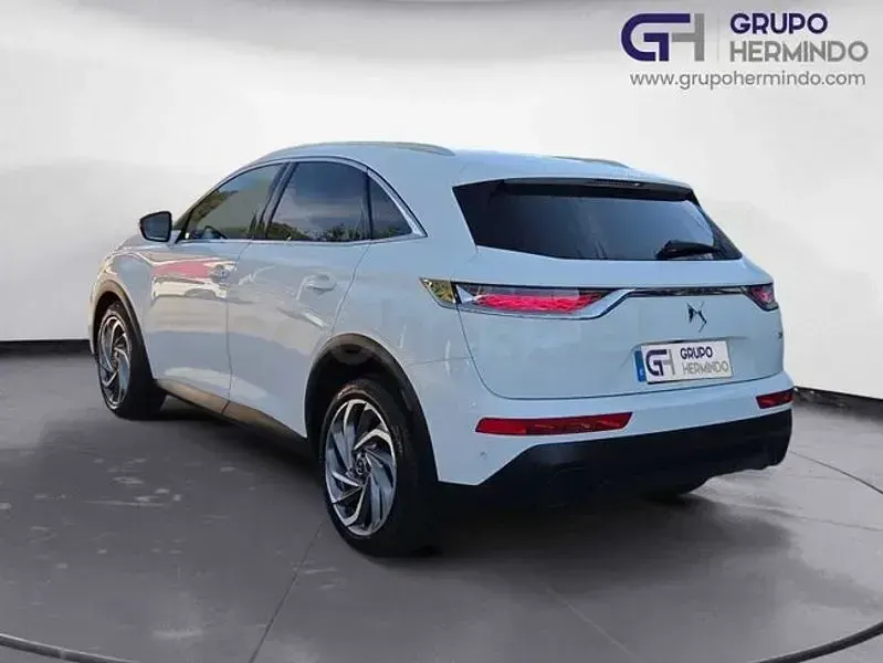 Usado DS Automobiles DS7 Crossback Be Chic 180 CV (132 kW) 2019 Blanco SUV