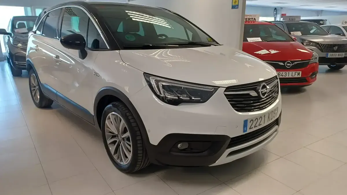 Usado Opel Crossland Ultimate 130 CV (95 kW) 2017 Otro SUV