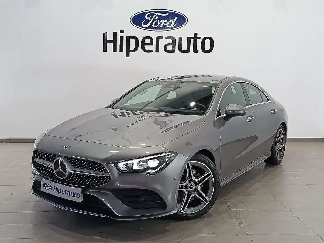 Usado Mercedes CLA200 163 CV (119 kW) 2022 Gris Coupe