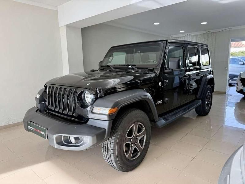 Usado Jeep Wrangler Unlimited Sport 200 CV (147 kW) 2019 Negro SUV