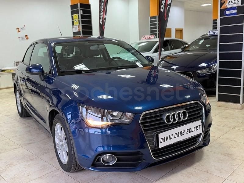 Usado Audi A1 Ambition 105 CV (77 kW) 2010 Azul Utilitario