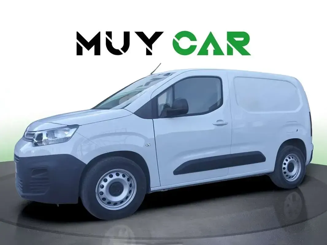 Usado Citroën Berlingo 102 CV (75 kW) 2024 Blanco Monovolumen