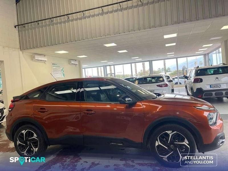 Usado Citroën C4 Feel 131 CV (96 kW) 2022 Naranja Utilitario