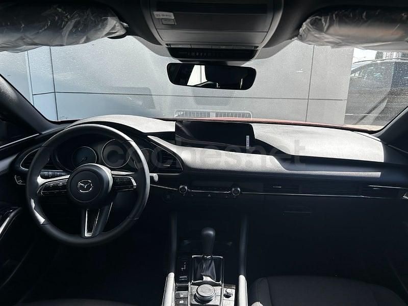 Usado Mazda 3 Center-Line 140 CV (102 kW) 2025 Rojo Berlina
